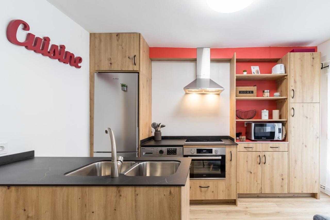 Apartamento Recien Reformado Plaza Del Ayuntamiento Santander Exterior foto
